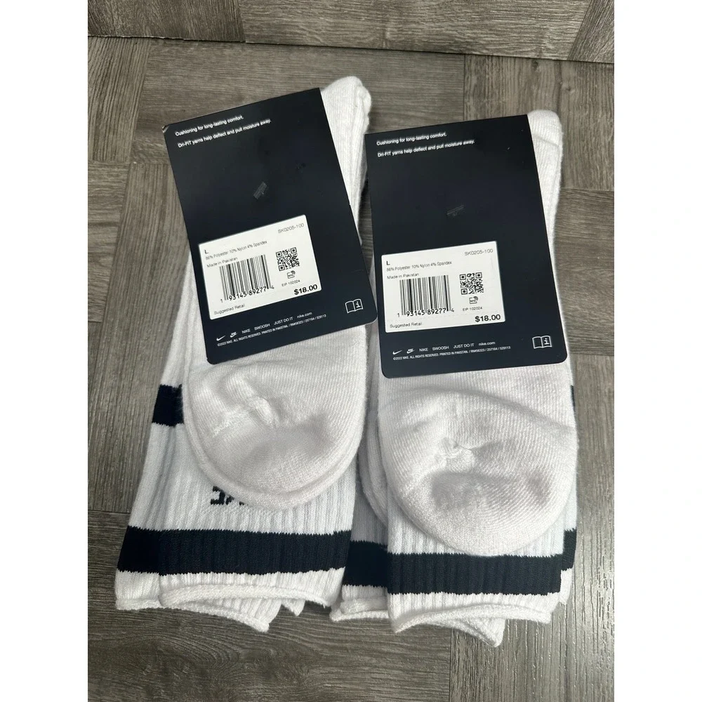 Nike Dri-FIT Crew Socks Mens L White Black Striped Athletic 4 Pairs NEW
